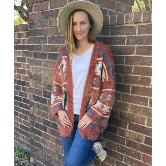 Tribal Bohemian Relaxed Cozy Cardigan - Picture 5 of 8